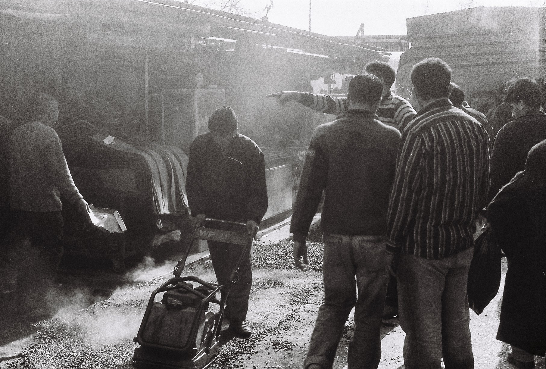 #2000ler #2000's Photographer: Umur Dilek. Ilford B&W film. İstanbul fotoğraf günlüğü #2 Fotoğrafçı portrait portre / street photography guide in istanbul