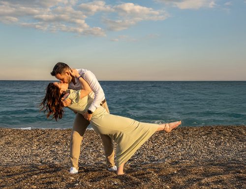 Konyaalti Beach Proposal Surprise Photoshoot in Antalya